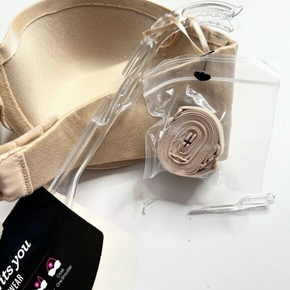 Maidenform Women's Love The Lift Demi Strapless Multiway Bra 09417. - Picture 9 of 12